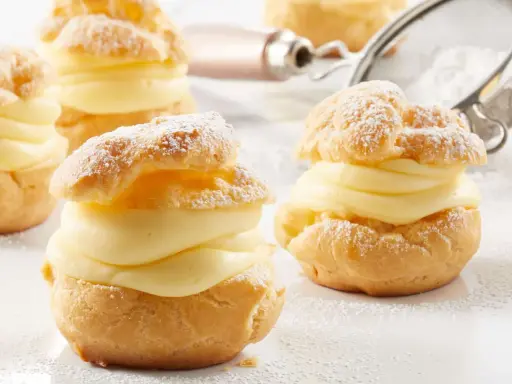 Cream Puffs 